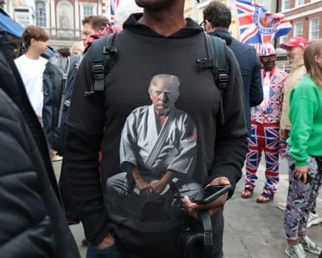 Enthusiastic Supporters Gather in the Historic Town to Enliven the President’s Spectacle of Minimal Action
